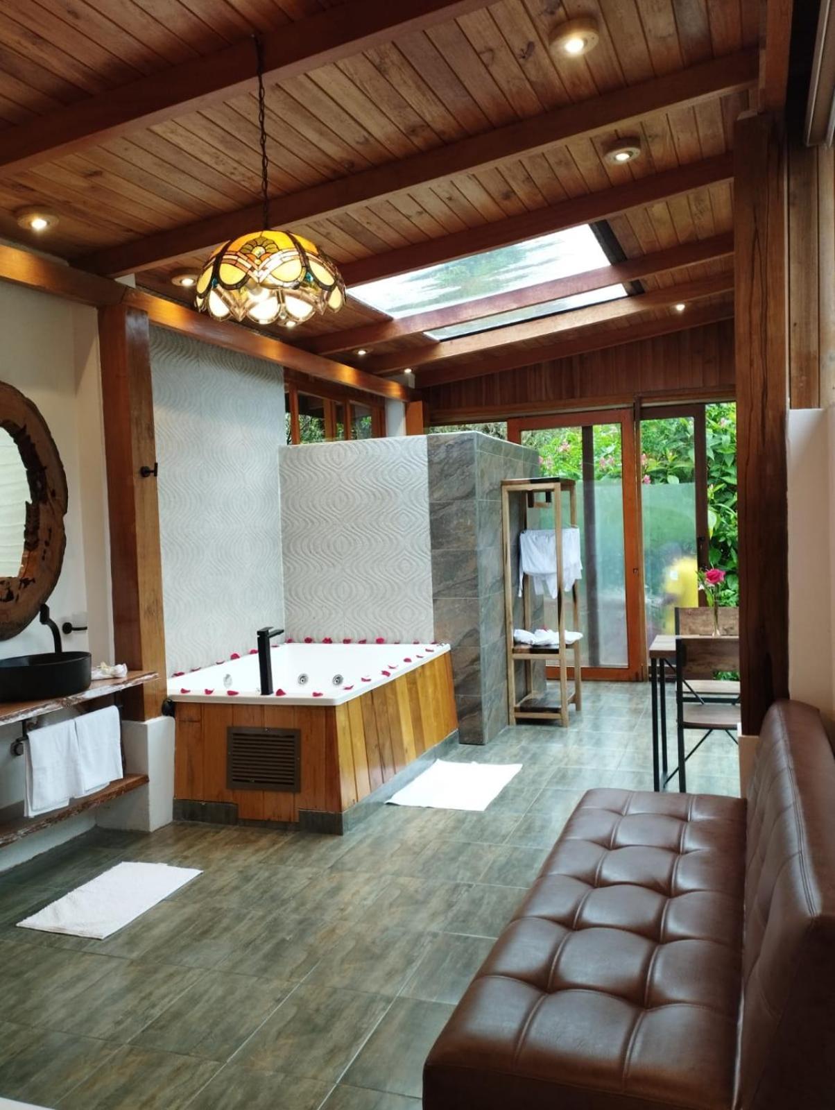 Saguamby Mindo Lodge Kültér fotó